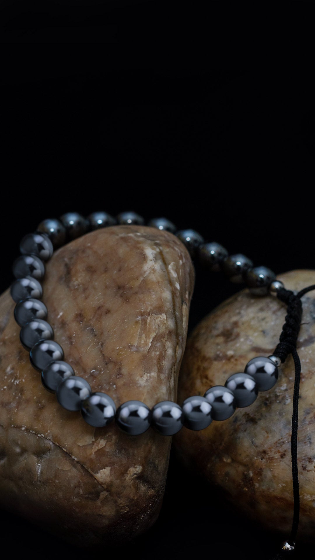 Pulsera Hematita | Hilo Negro